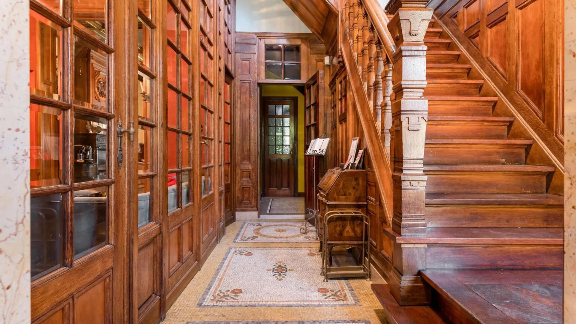 B&B Baron Osy Suite Second Street Antwerp